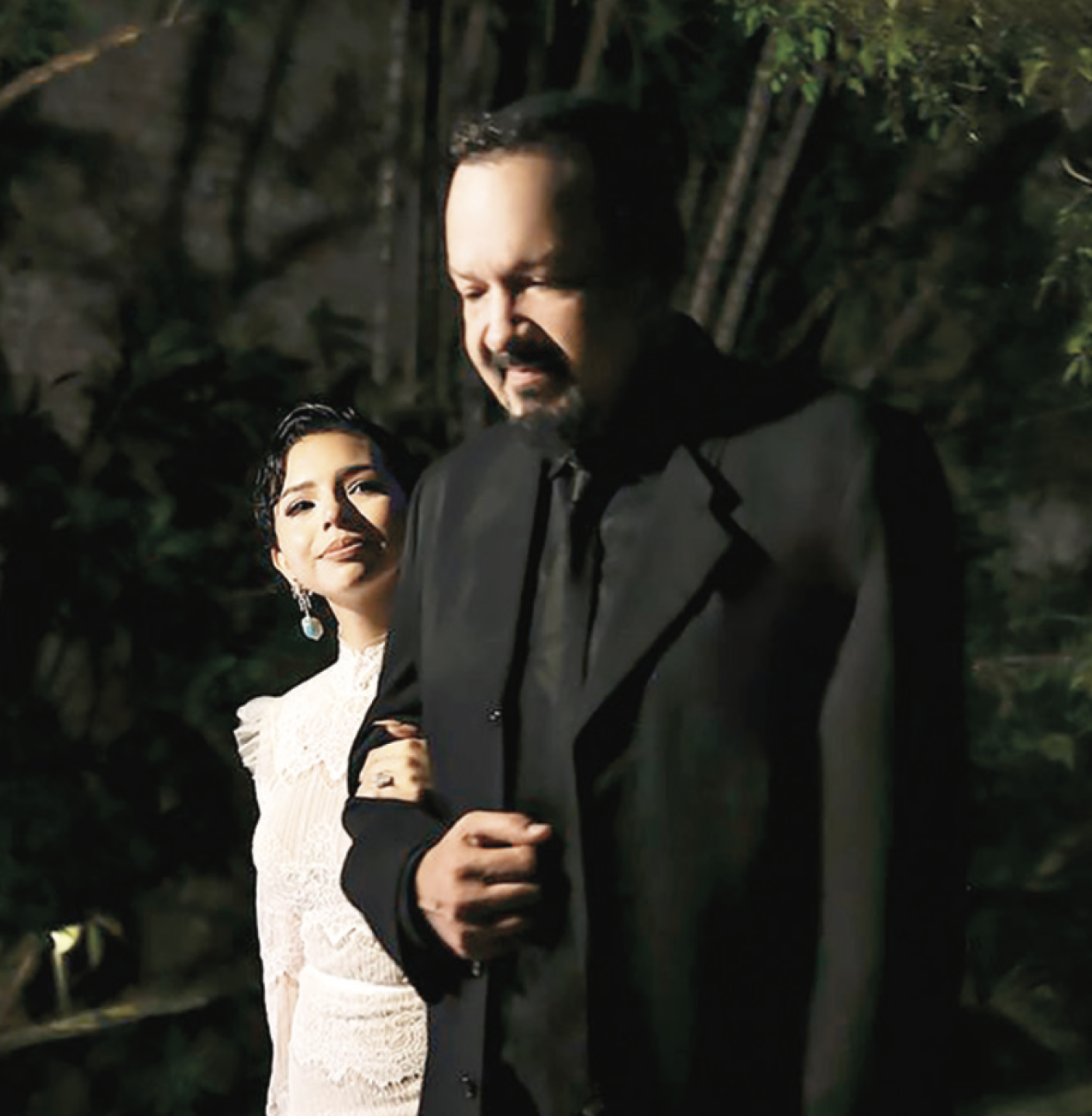 pepe Aguilar desacuerdo relación ángela y nodal