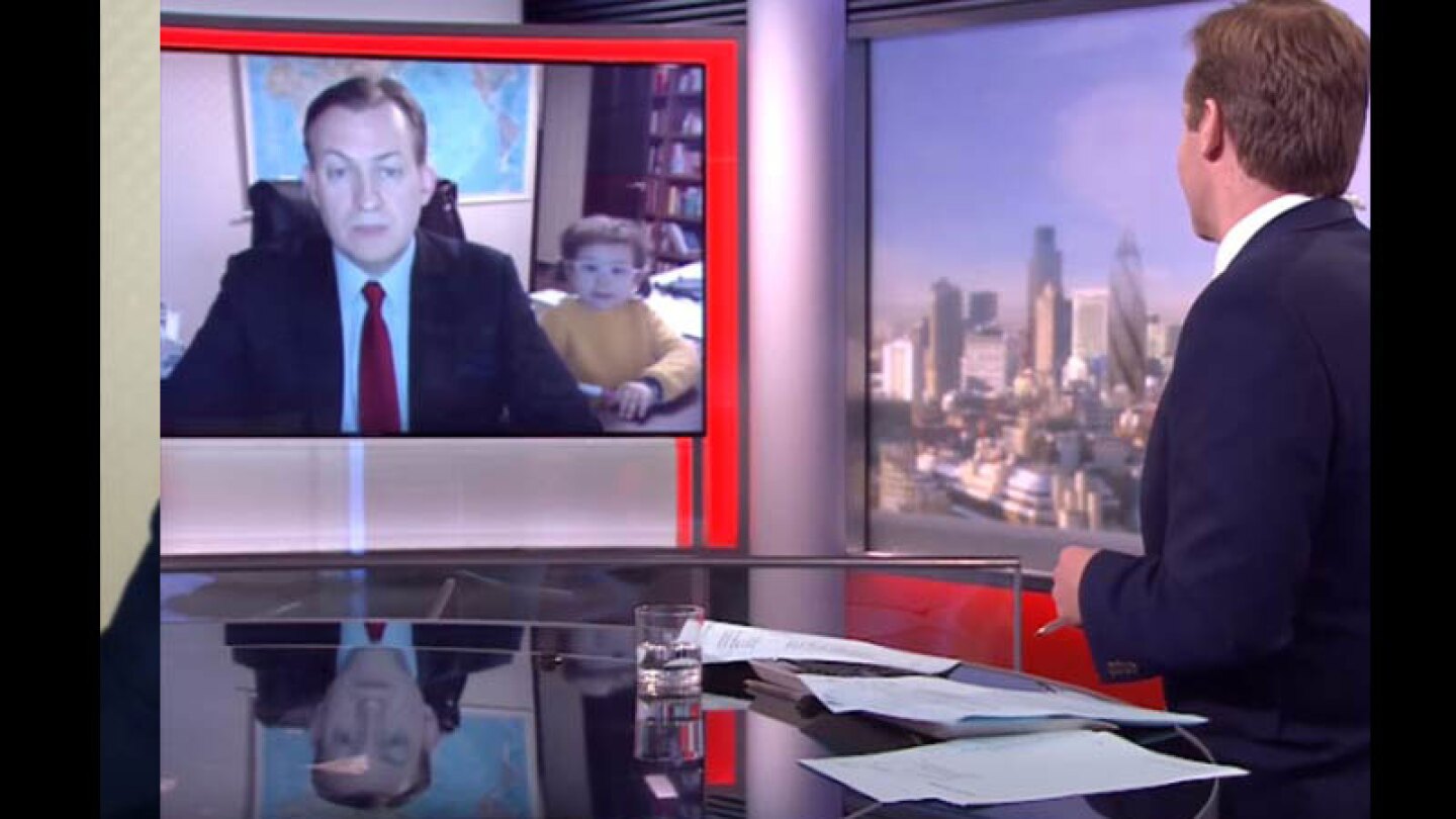 Video de niños que interrumpen entrevista generó comentarios racistas