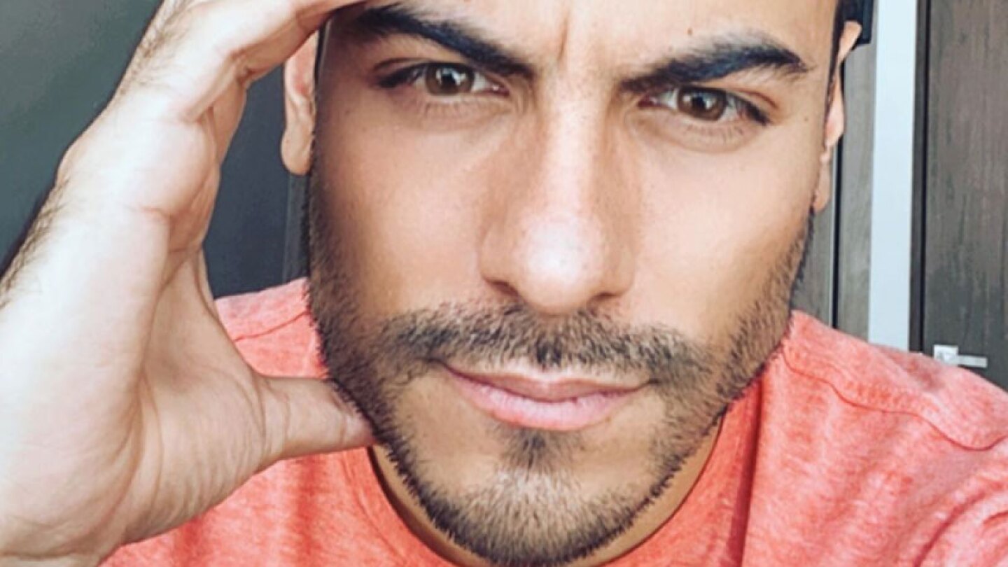 carlos rivera baile tik tok