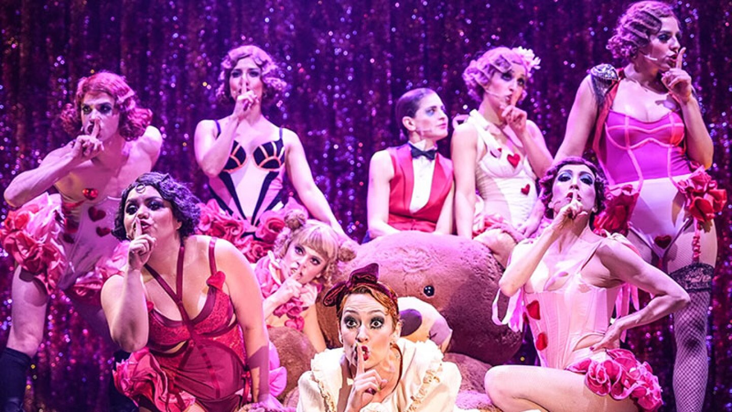 Actriz del muscial Cabaret fue tocada indebidamente