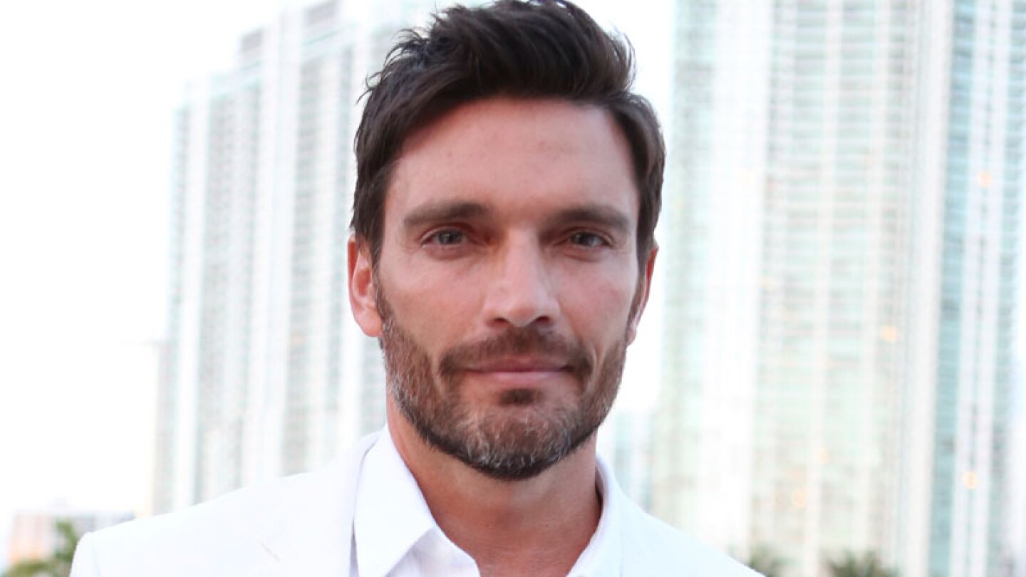 Julián Gil n