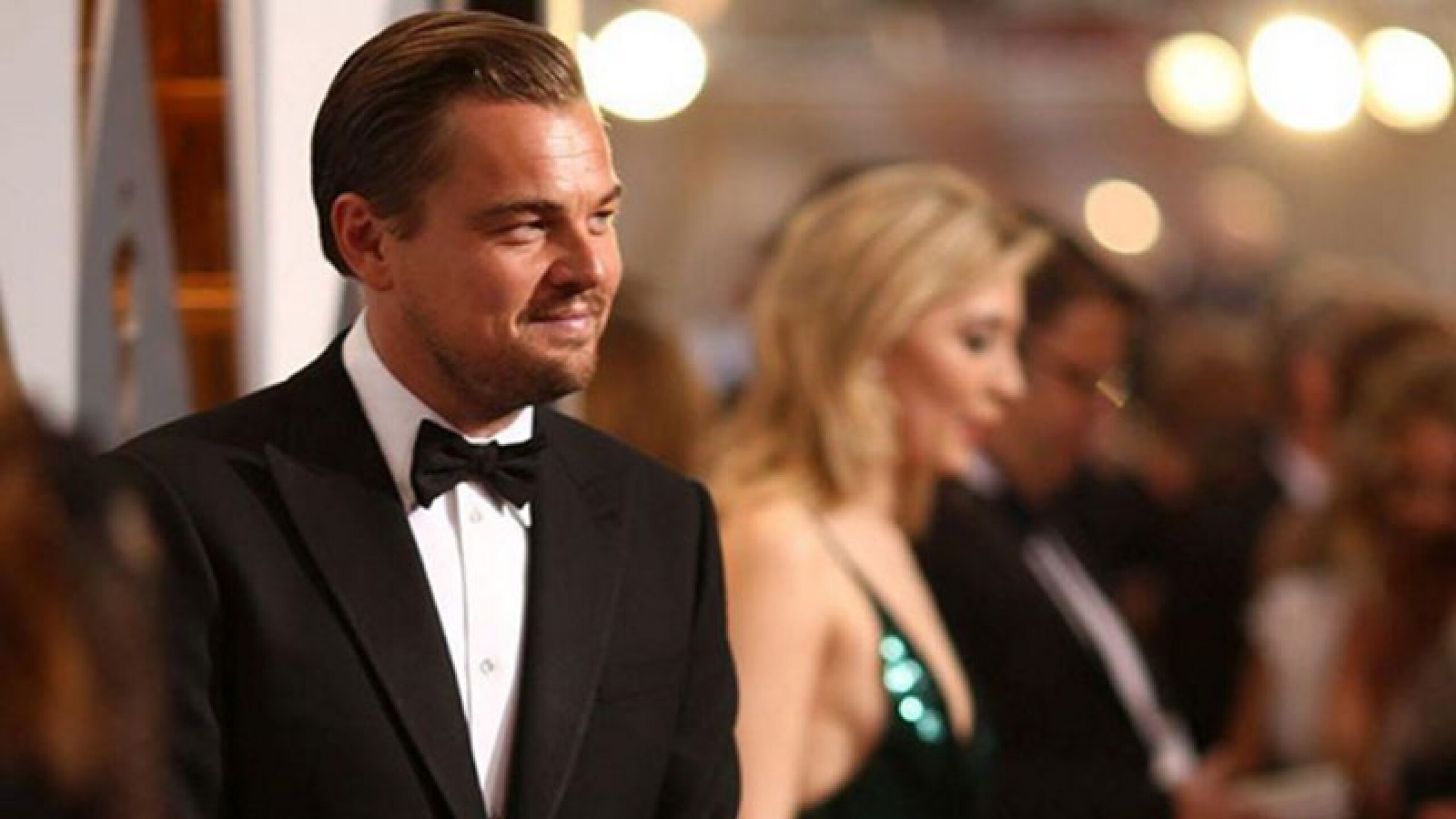 Leo se puso bastante exigente y como primer requisito decidió que le mandaran un cheque por $5 millones de dólares.