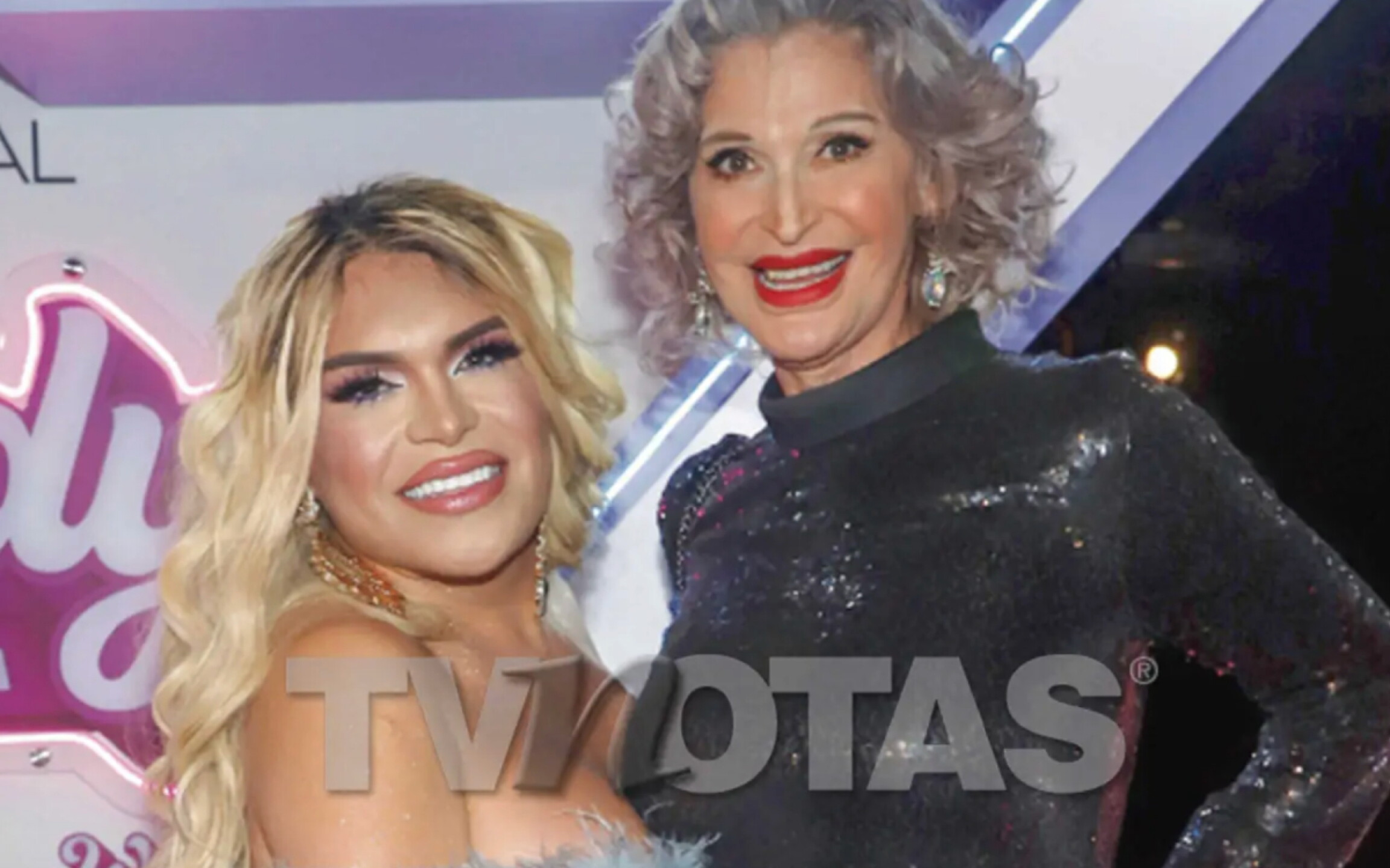 Alejandra Bogue y Wendy Guevara