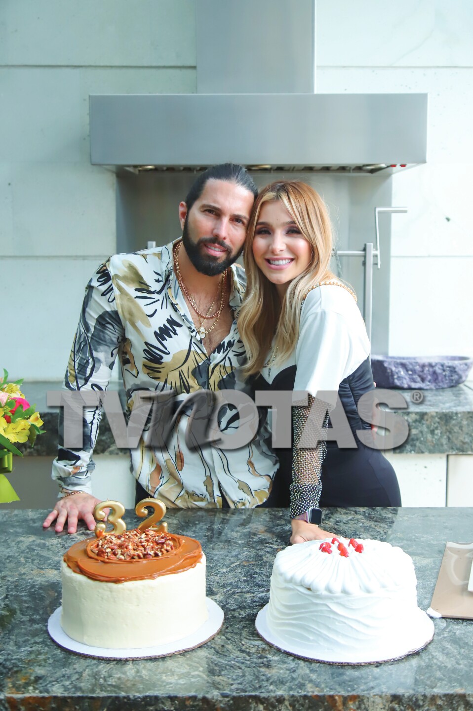 Serrath responde a Poncho de Nigris: “Si tuviera un matrimonio feliz, no andaría escribiéndole a otra mujer”