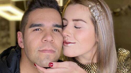 Emir Pabón y su esposa embarazada sufren accidente automovilístico