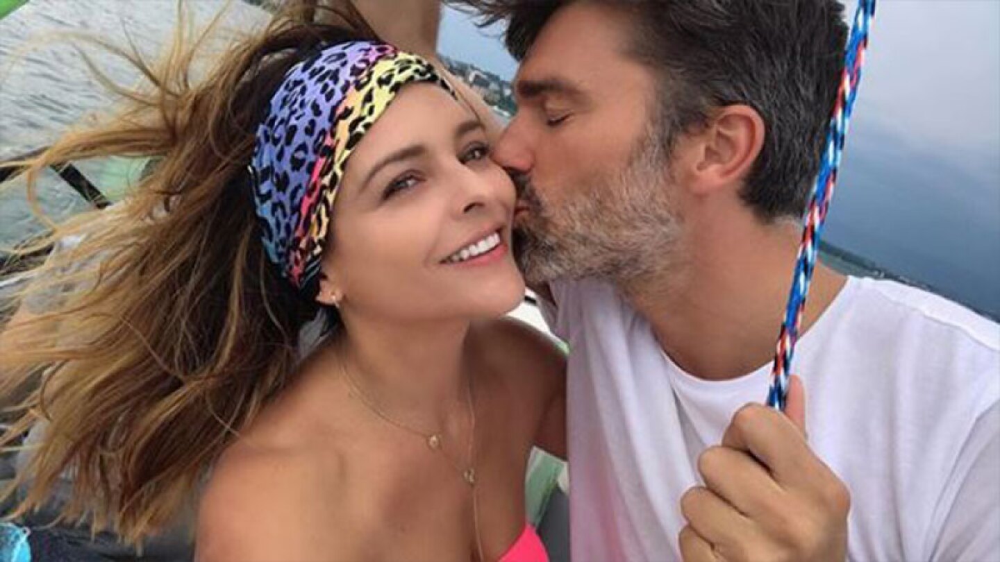 Grettell Valdez alejada de su esposo por la pandemia.