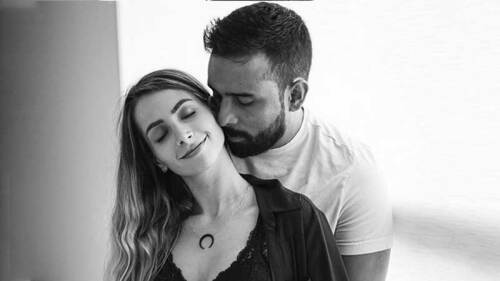 Aseguran que YosStop y su hija son idénticas