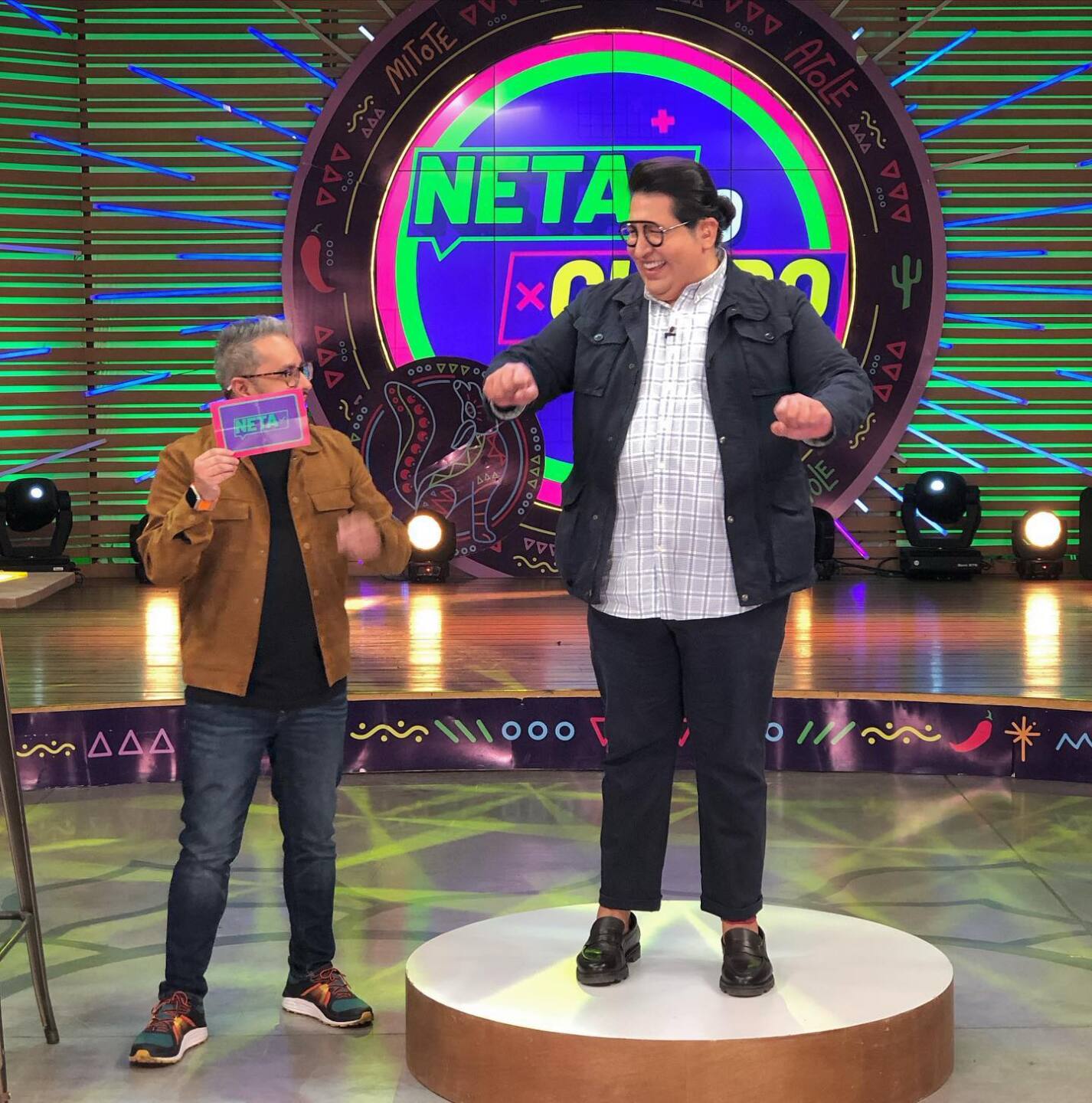 Alex Kaffie destapó que Nacho Lozano se puso sus moños para ir a Sale el Sol