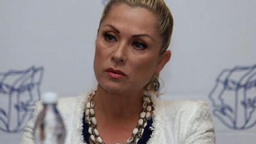 Lety Calderón.