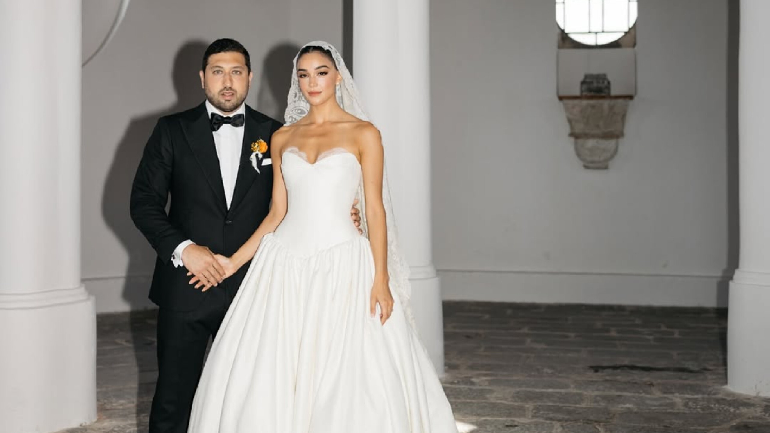 La boda de Ale Capetillo