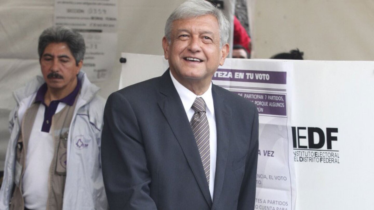 AMLO busca reducir gastos