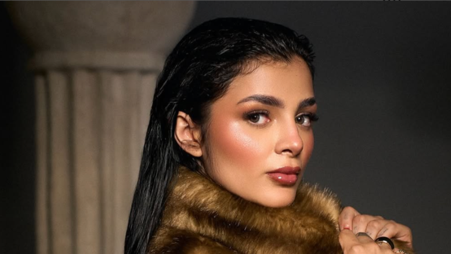 Karely ayuda a mamá de niño enfermo
