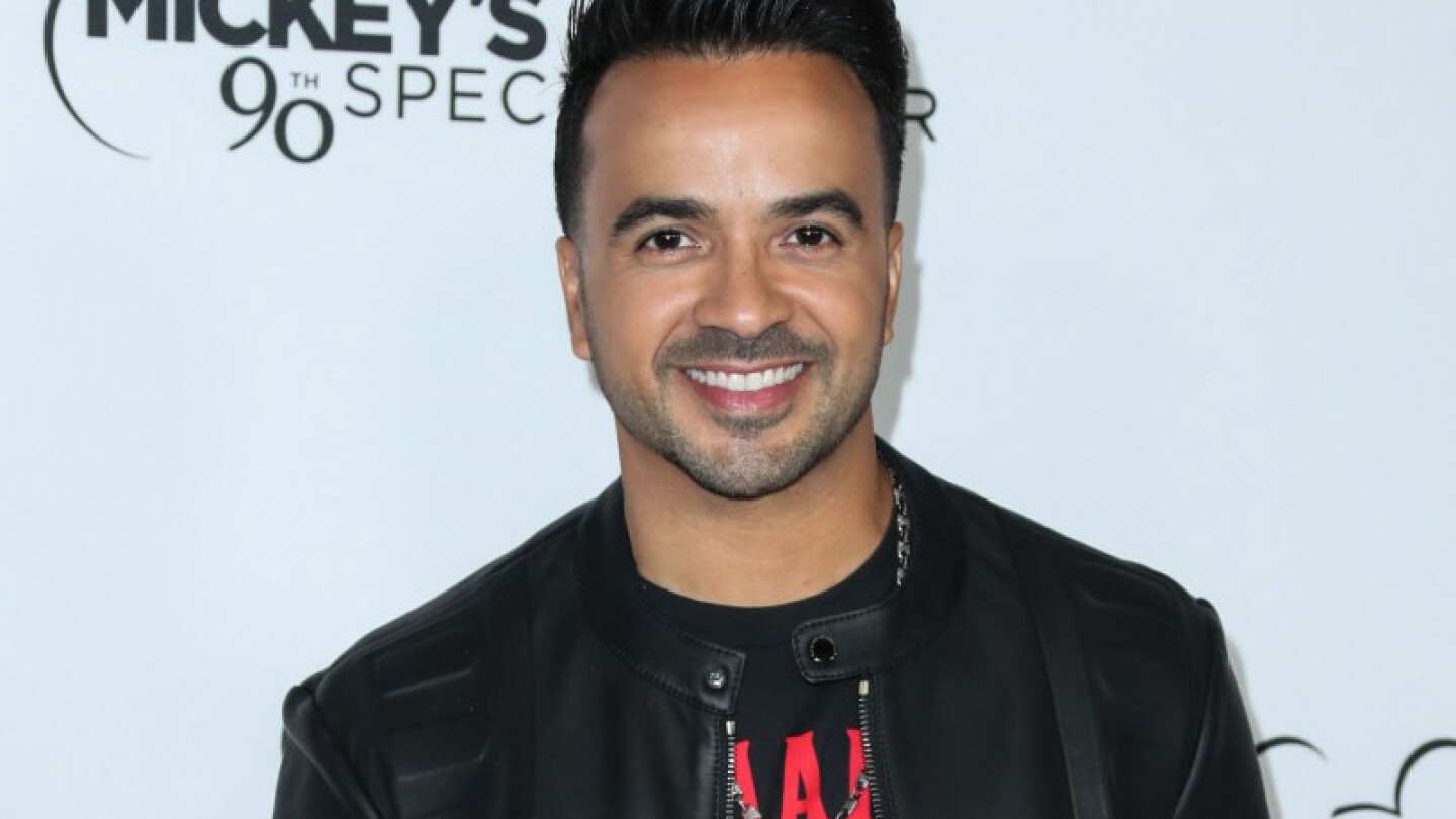 Luis Fonsi sigue cosechando éxitos, logra siete récords Guinness por ‘Despacito’