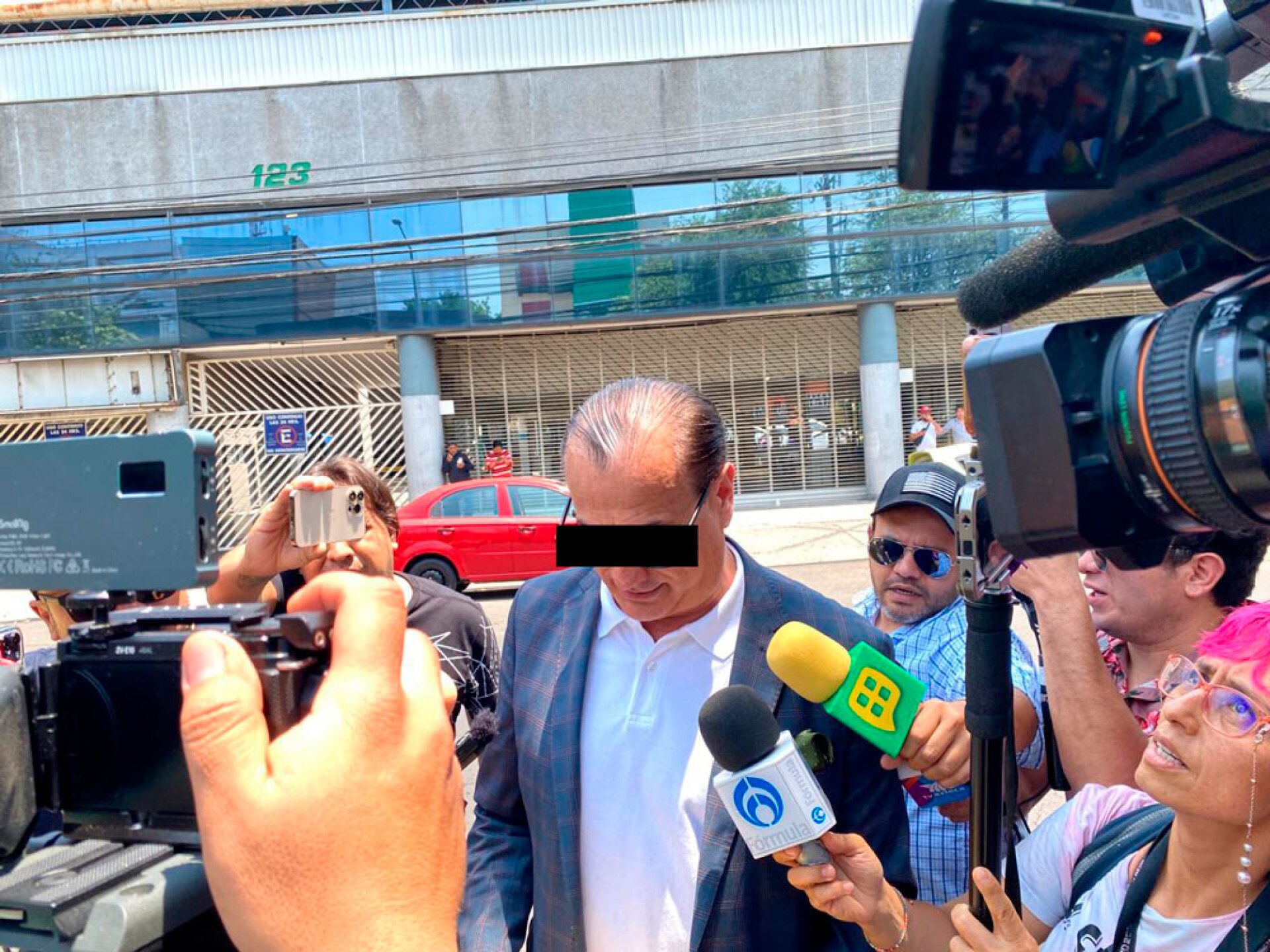 Patricio N es vinculado a proceso con libertad