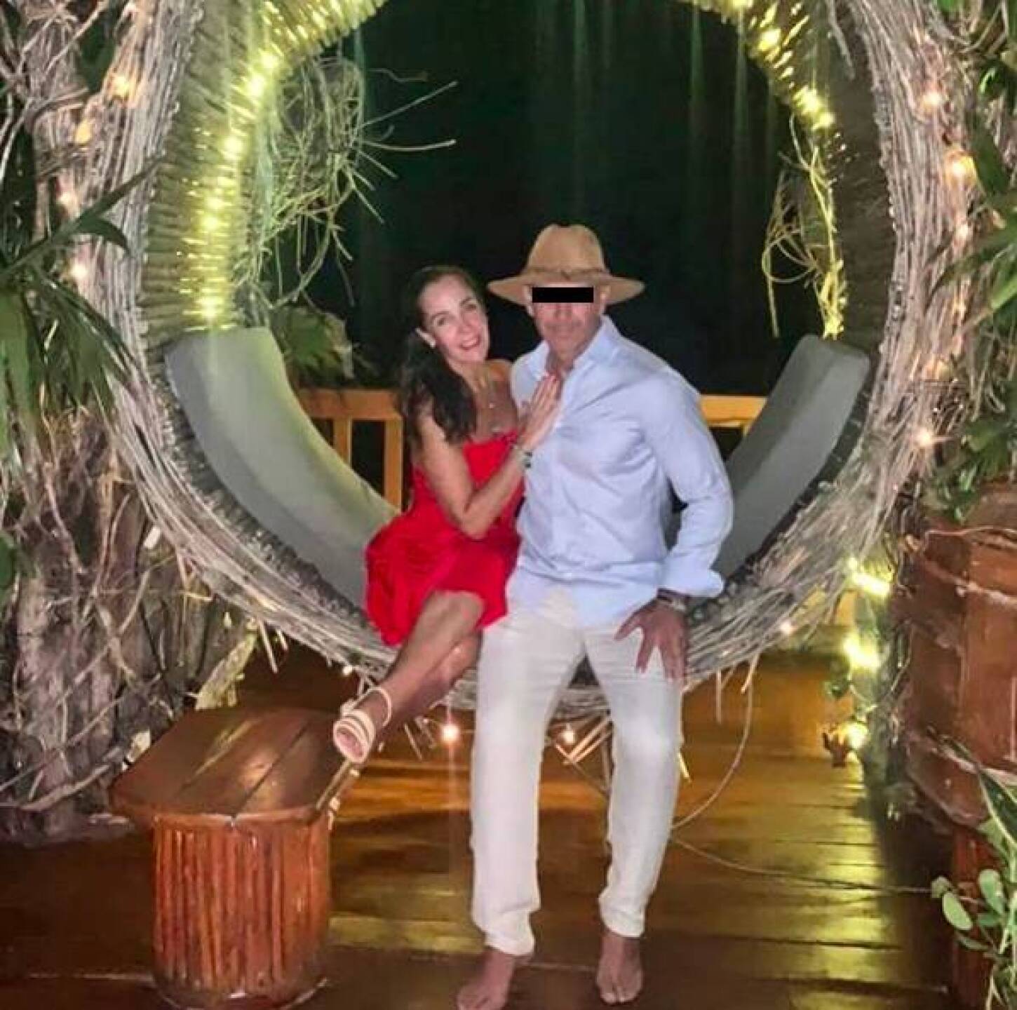 Sharis Cid y su novio