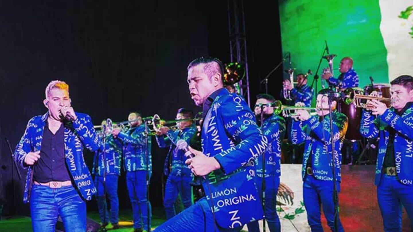 Cantante de La Original Banda El Limón es hospitalizado de emergencia