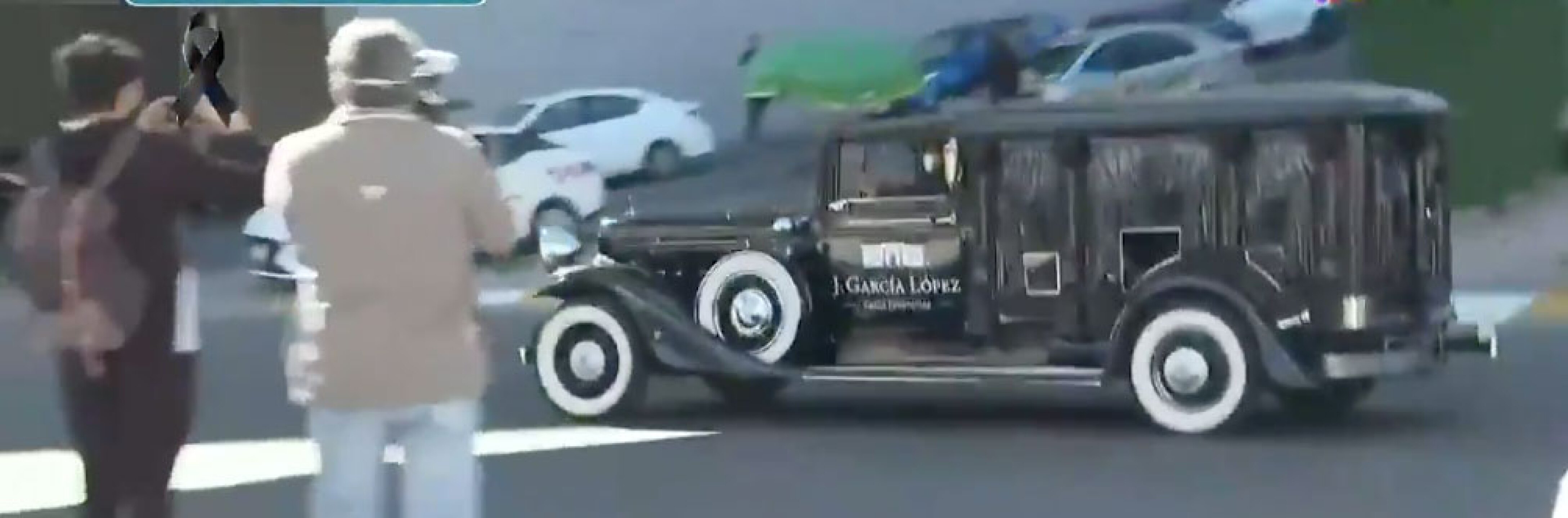 armando manzanero carroza funeral