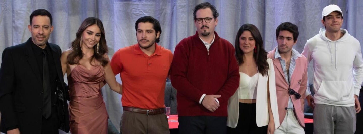 Elenco obra de teatro El pez dorado.jpg