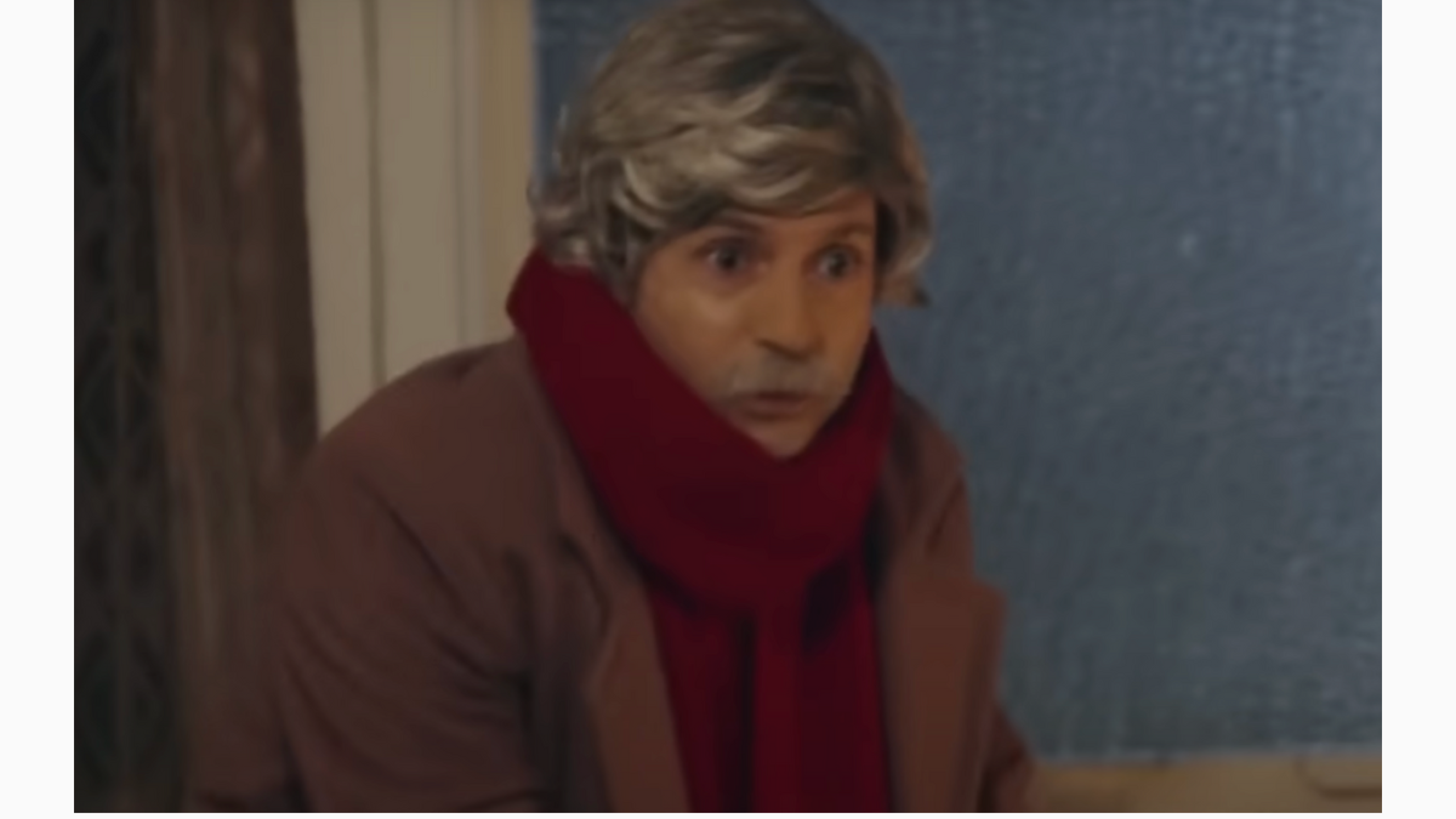 El doctor Chapatín en el segundo capítulo de 'Chespirito Sin querer queriendo'.png