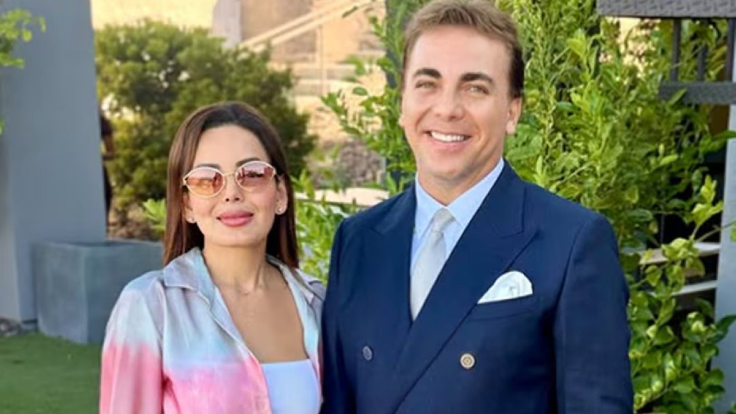 Cristian Castro estrena romance.