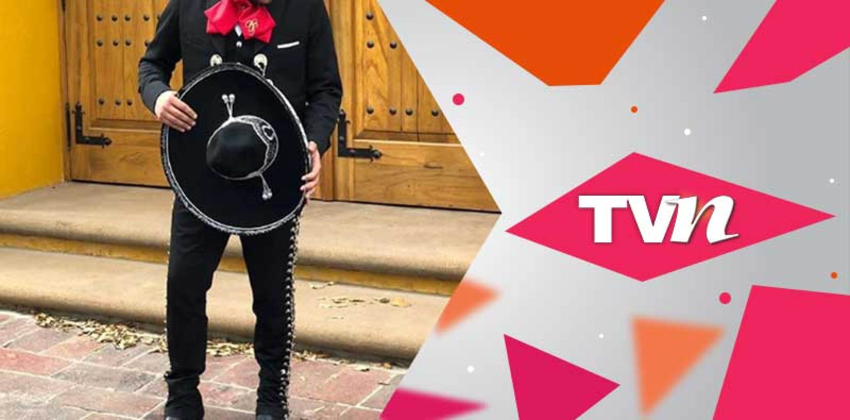 El cantante optó por esta canción por el éxito que ha tenido tras la serie de Luis Miguel.