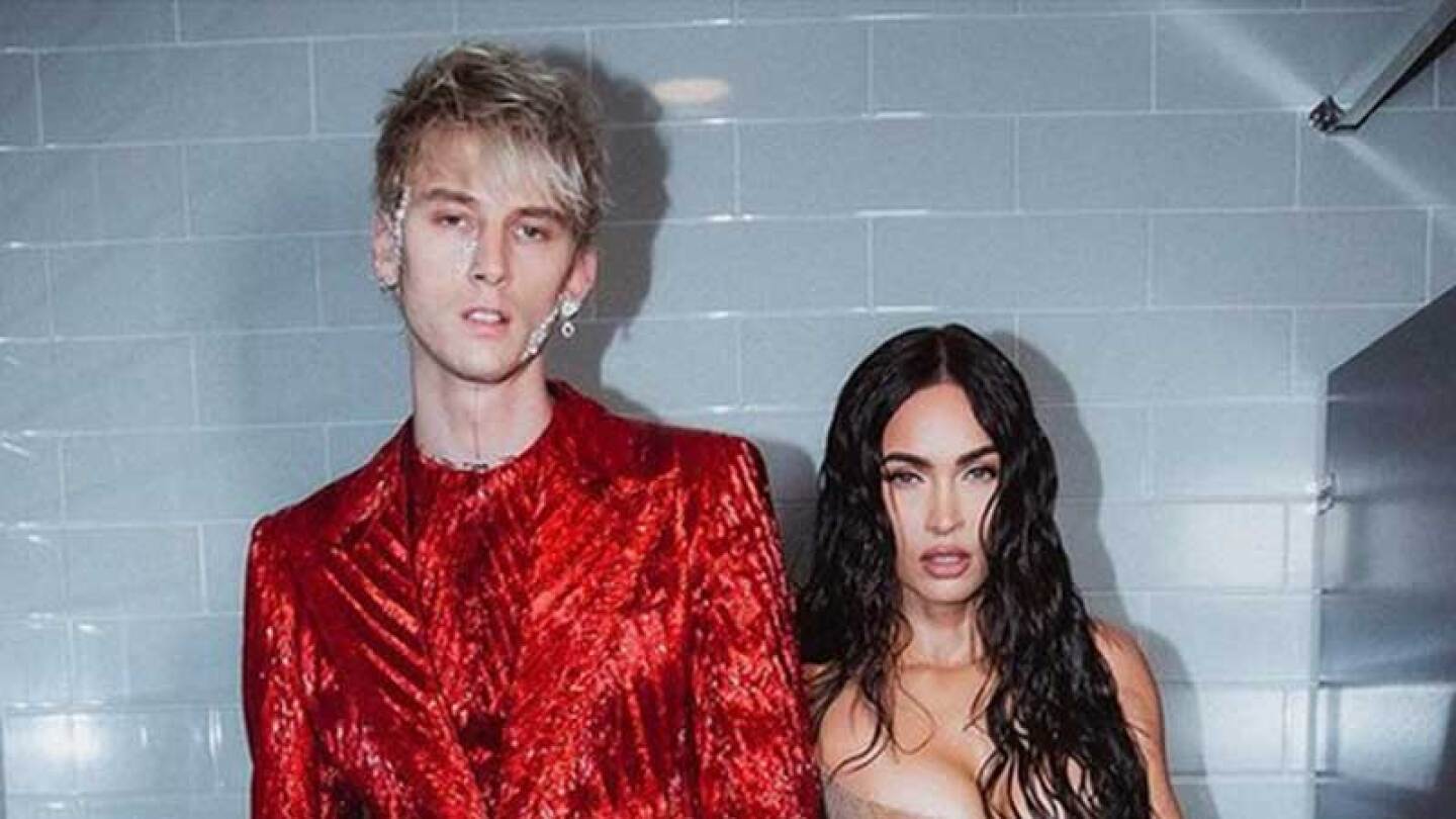 Machine Gun Kelly y Megan Fox se comprometieron