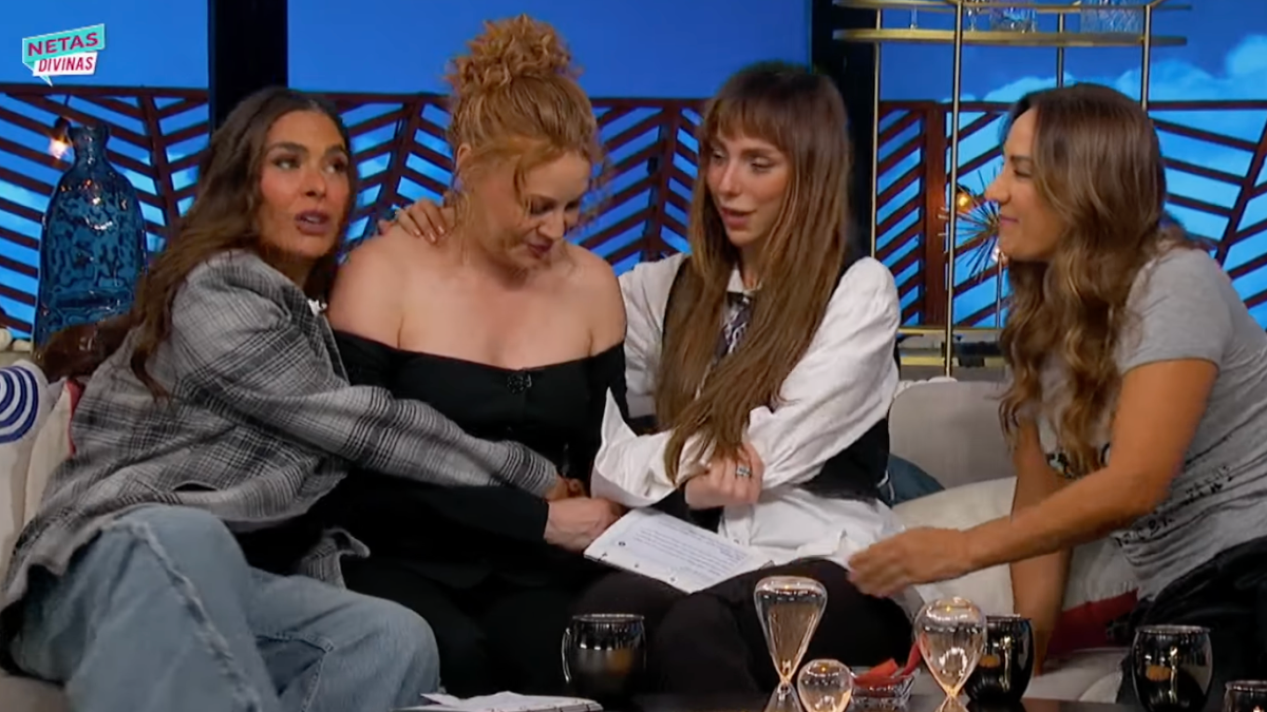 Daniela Magún en Netas divinas