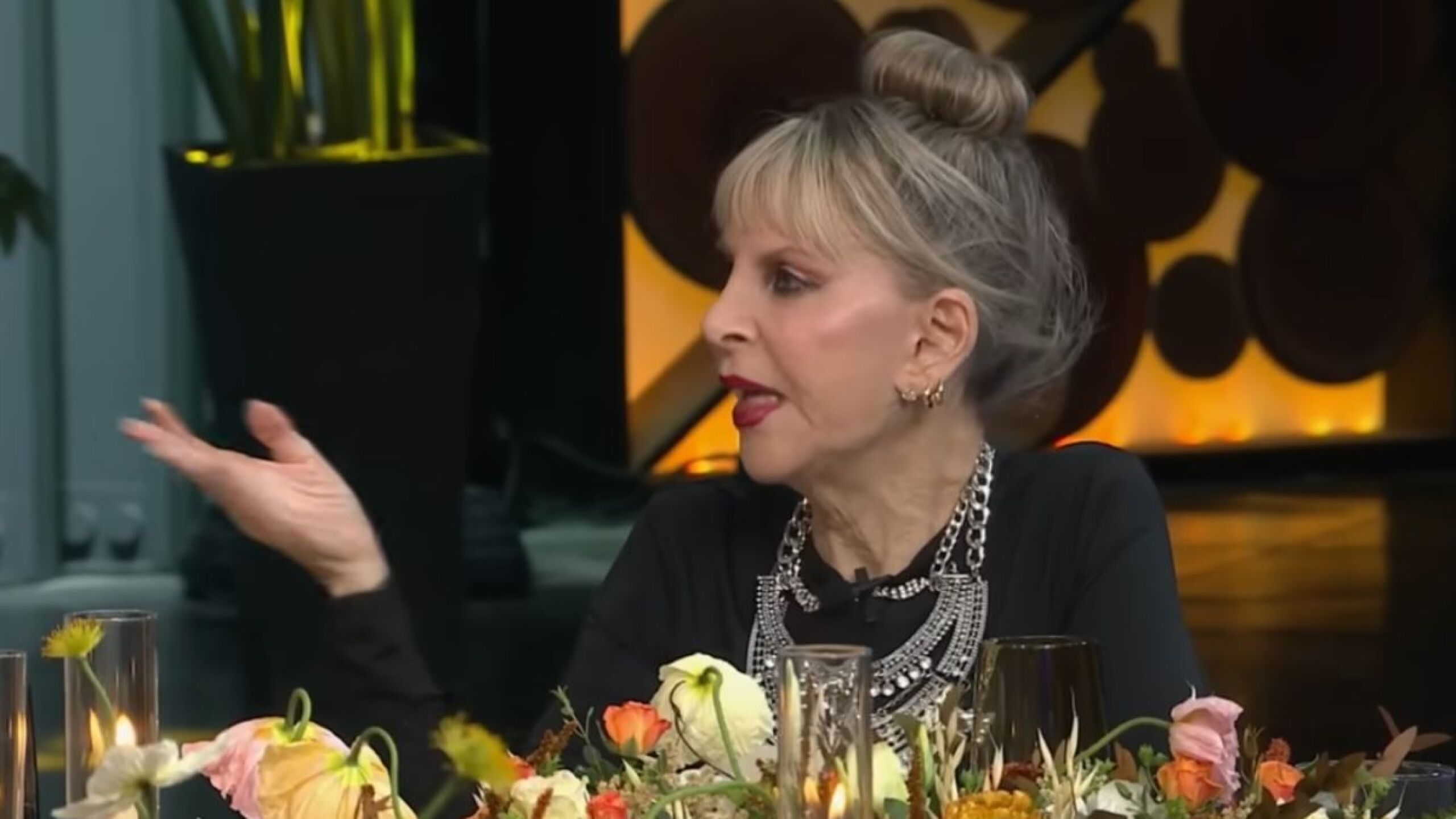 Shanik Berman contesta a la pregunta de Margarita Gralia