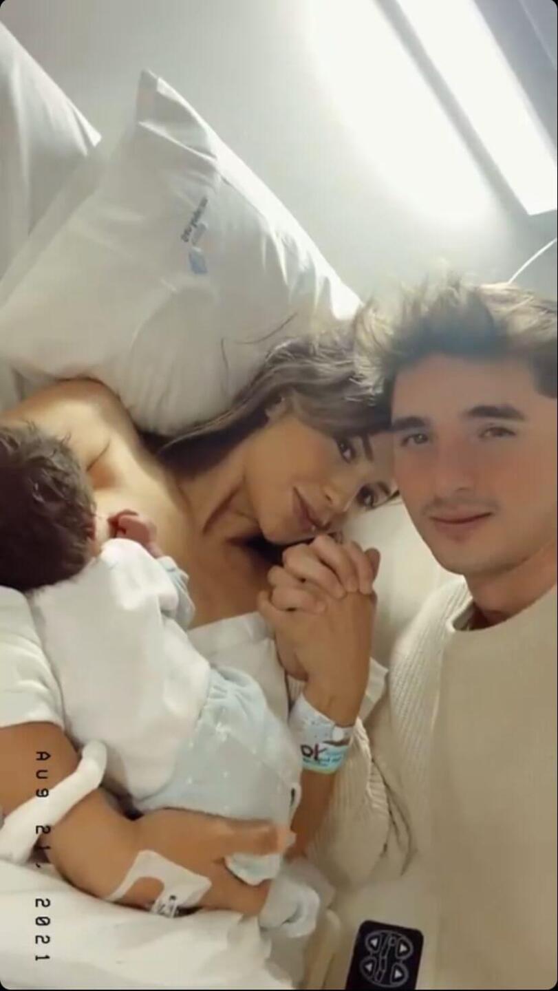 Ferka revela el hermoso rostro de su bebé