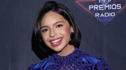 Ángela Aguilar comparte foto con su gran amor