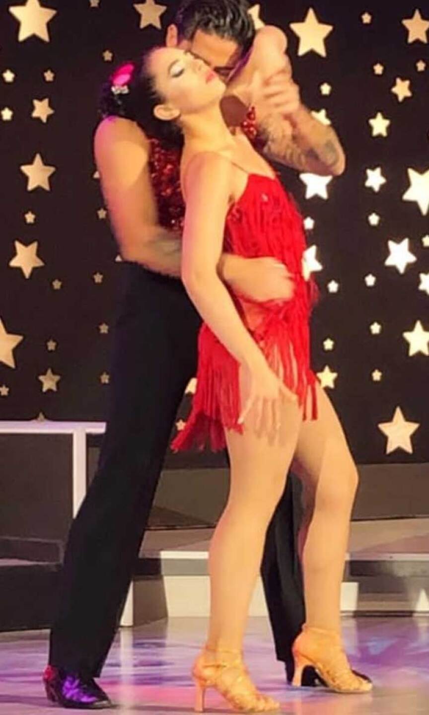 Potro y Arantza en ‘Las Estrellas Bailan en Hoy’.