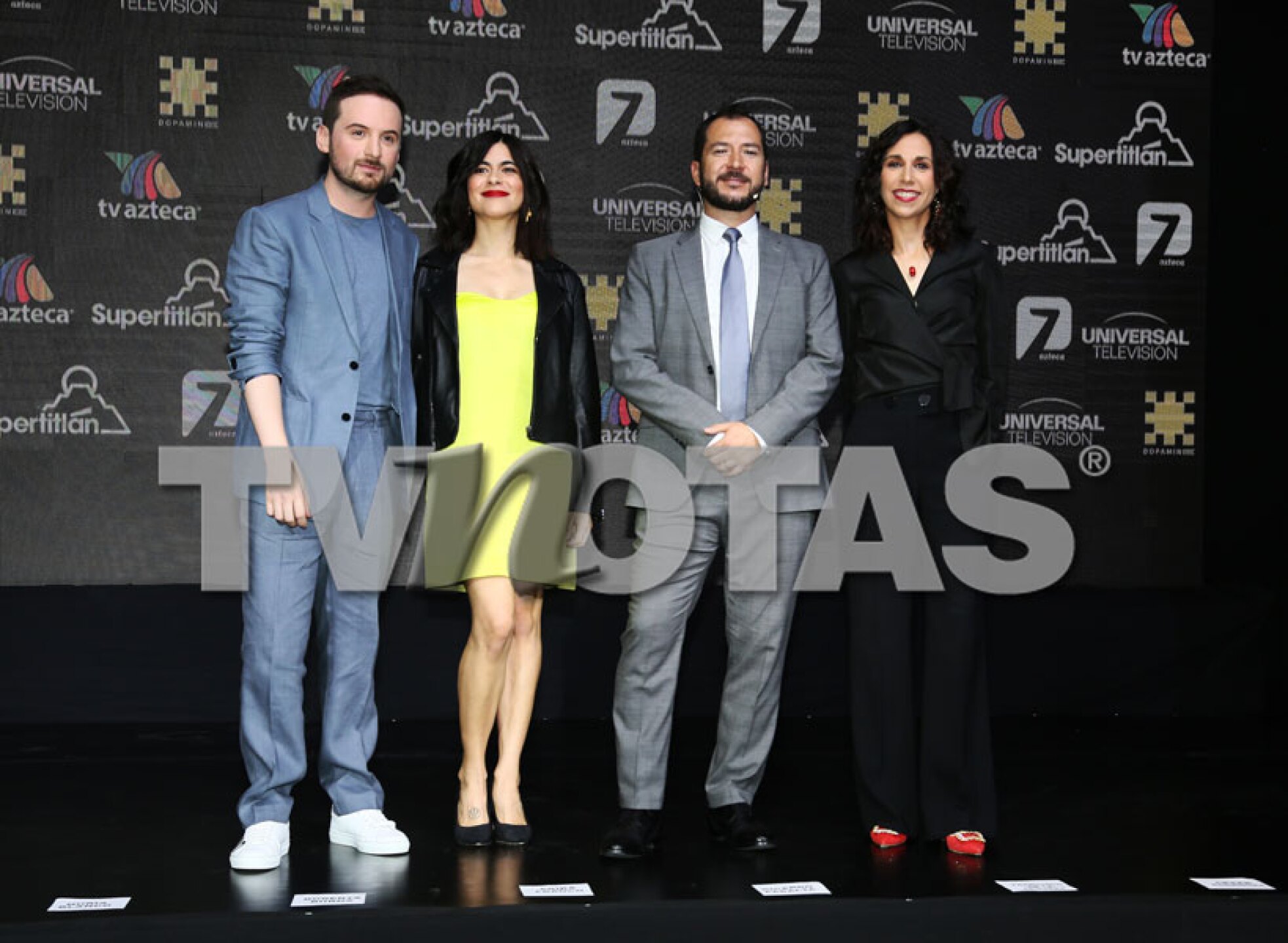 Supertitlán, nueva serie protaginizada por Jesús Zabala y Sofía Espinosa