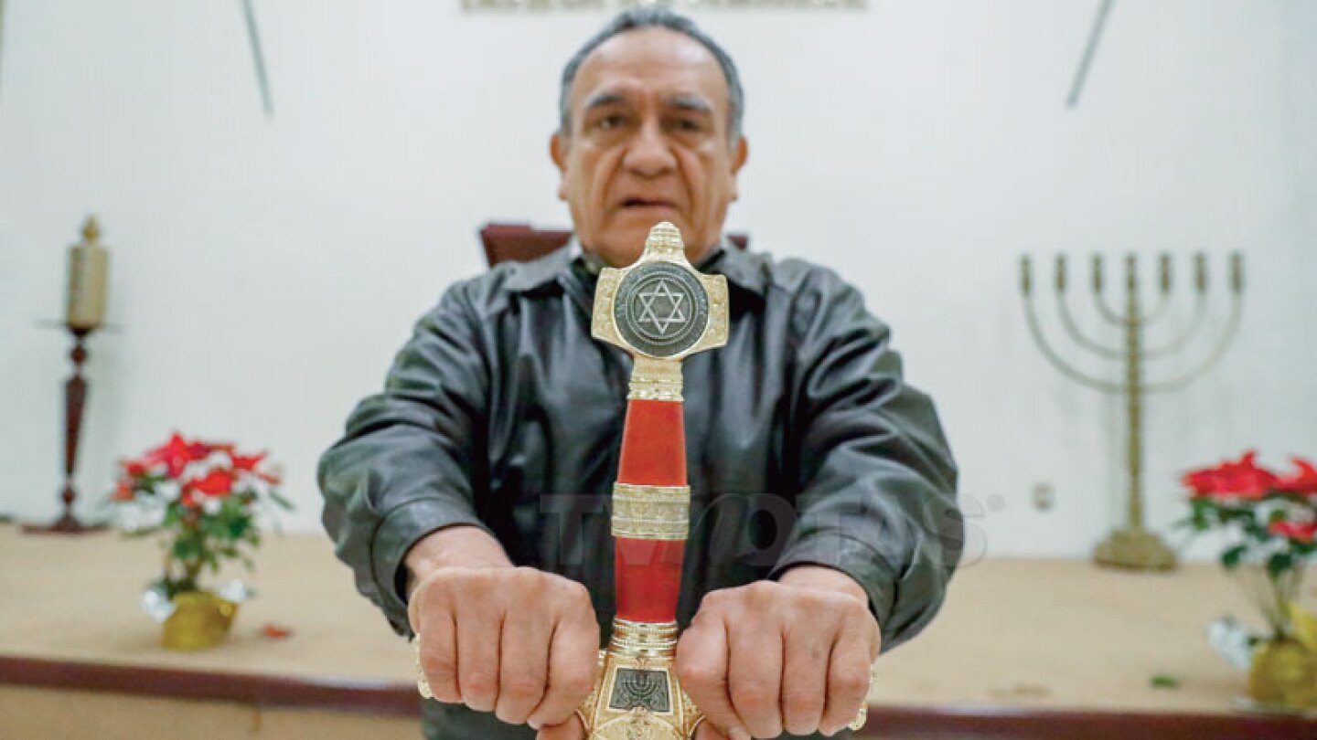¡le han sacado el demonio a más de 10 mil!