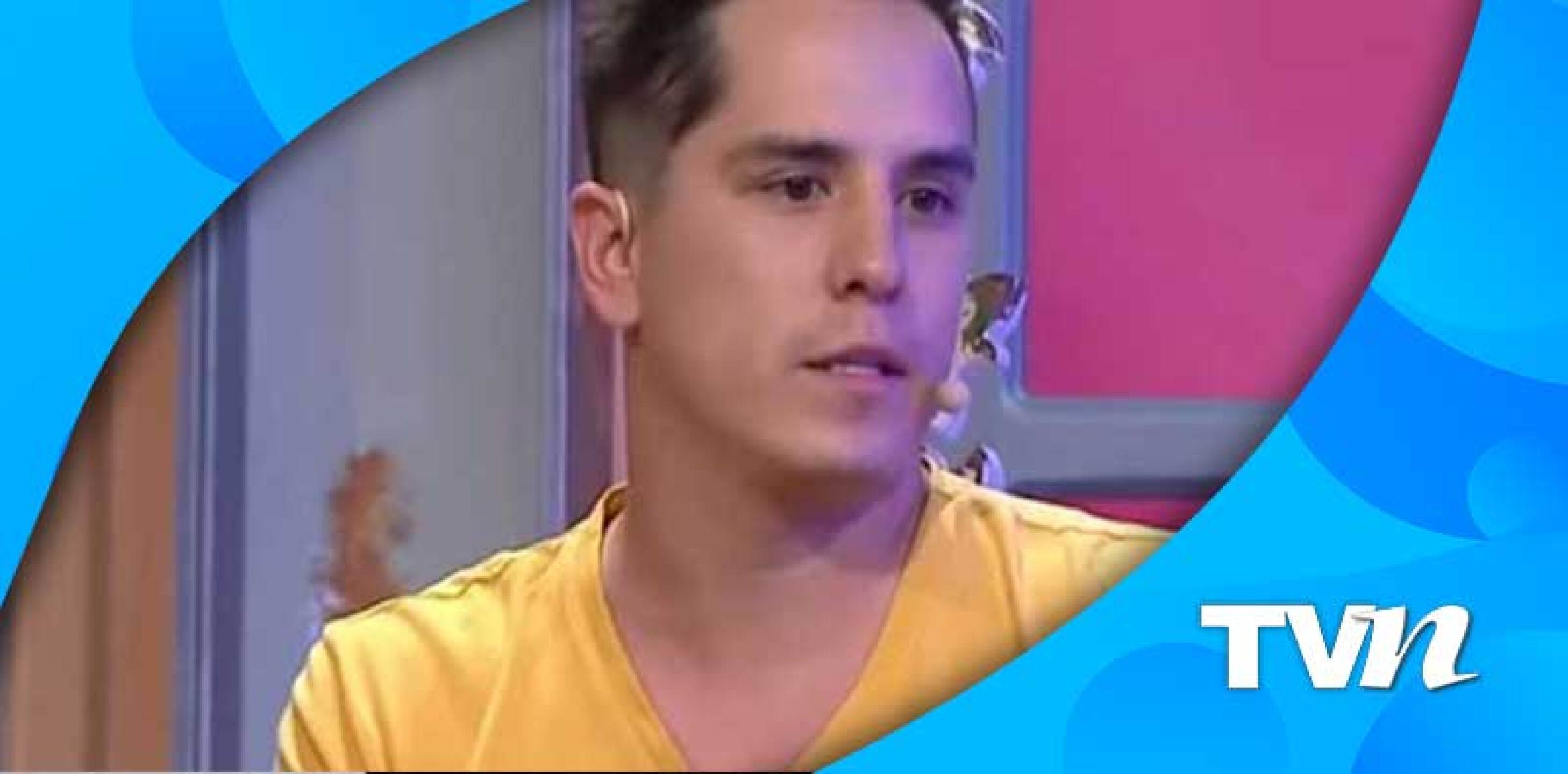 Captura de pantalla de YT: Enamorándonos