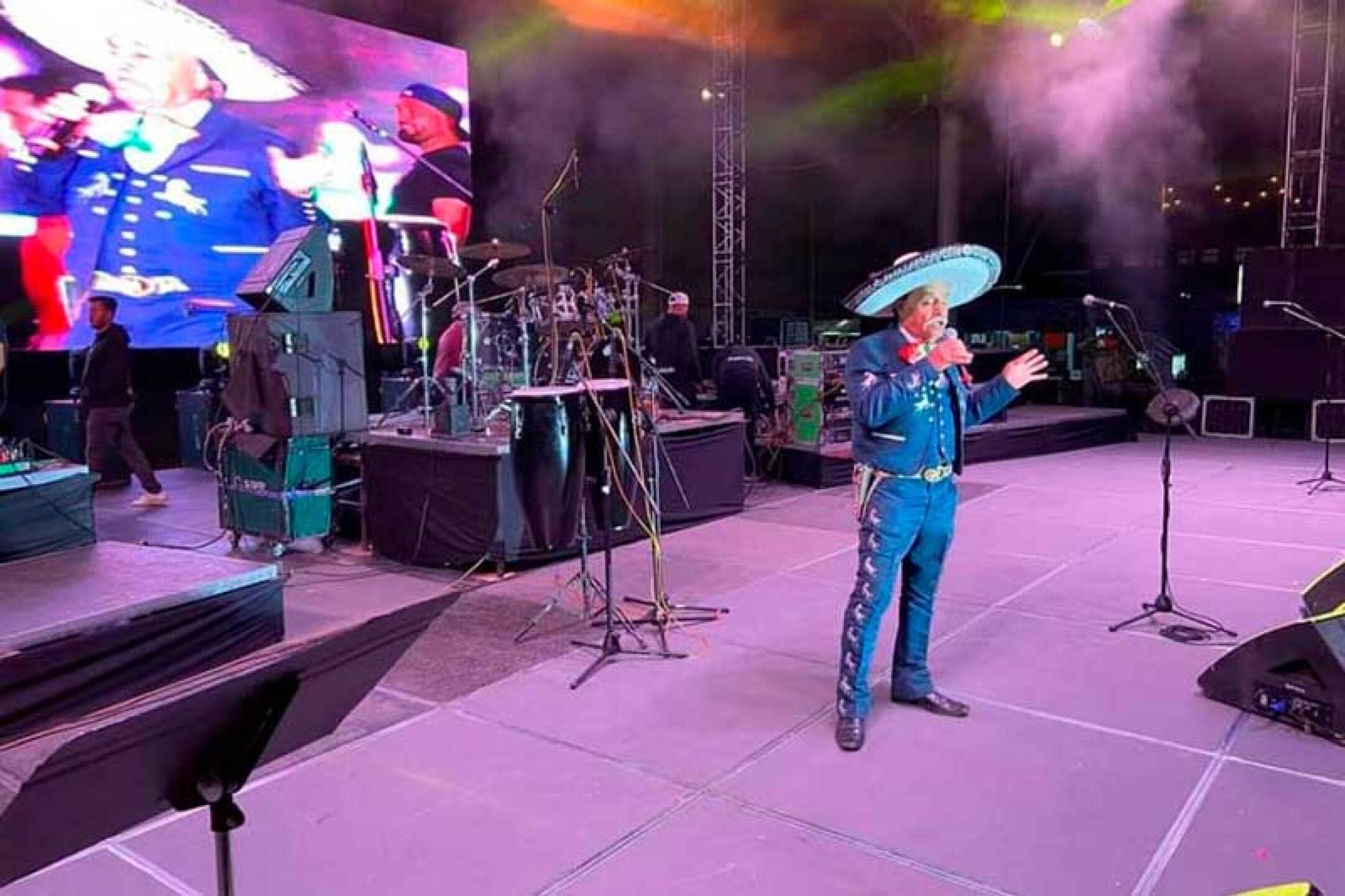 Don Rogelio, el abuelito que plantaron en la feria de Fresnillo, tuvo un final feliz