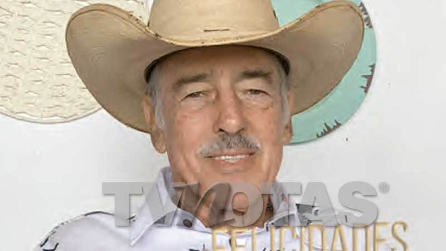 Así festejó don Andrés García sus 81 años, al lado de una guapa colombiana