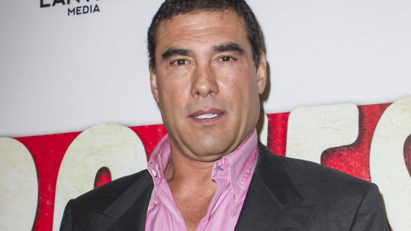 Eduardo Yáñez 'no se dejó' y así se defendió de un reportero en redes sociales.