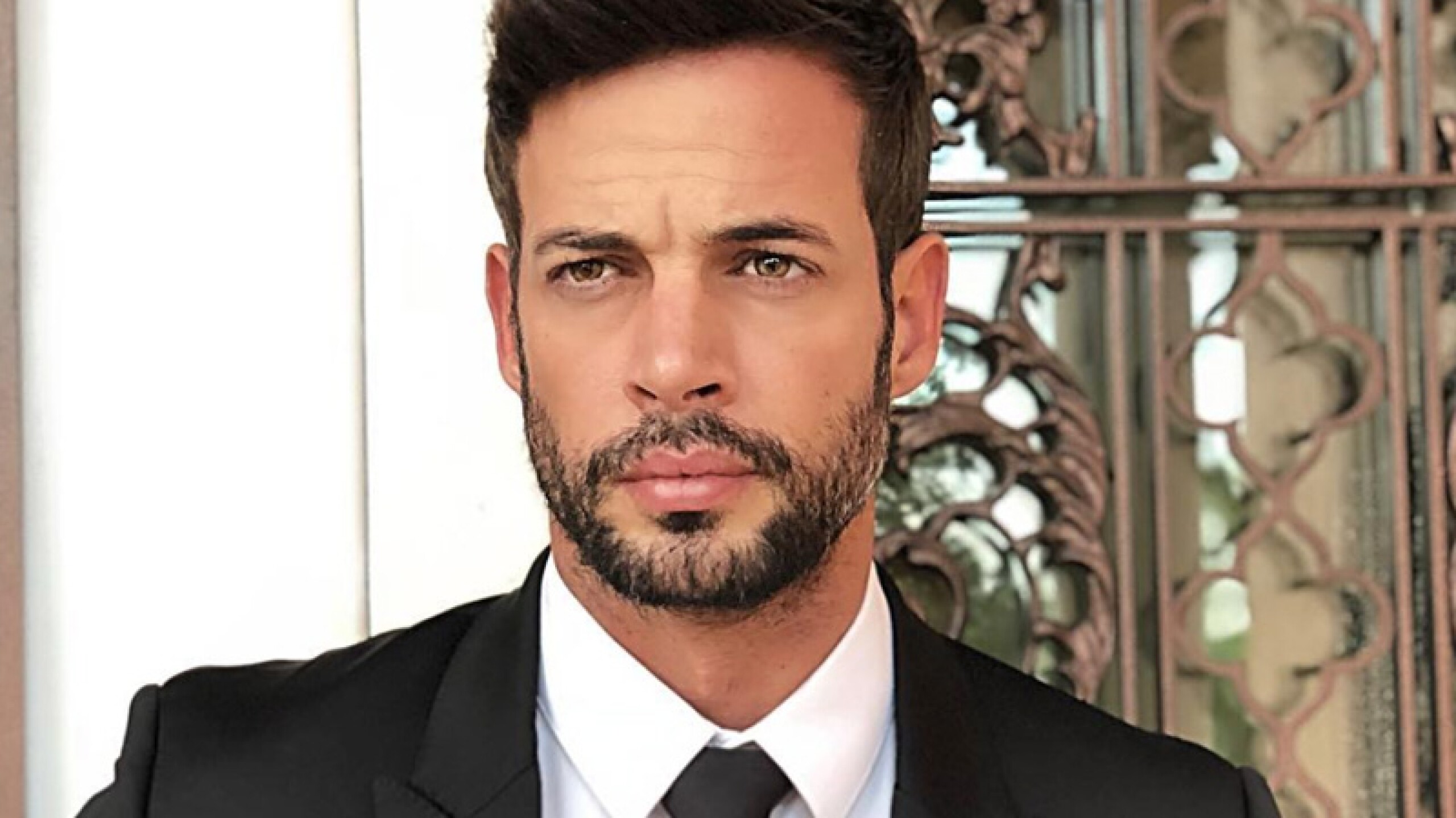 El hijo de William Levy ya tuvo una tercera cirugía de rodilla