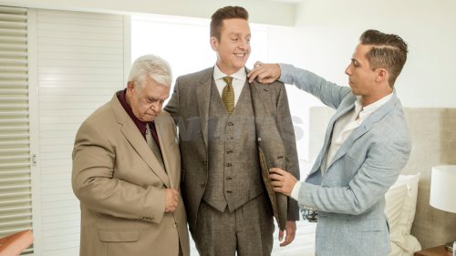 Daniel Bisogno con su papá y hermano Alex B