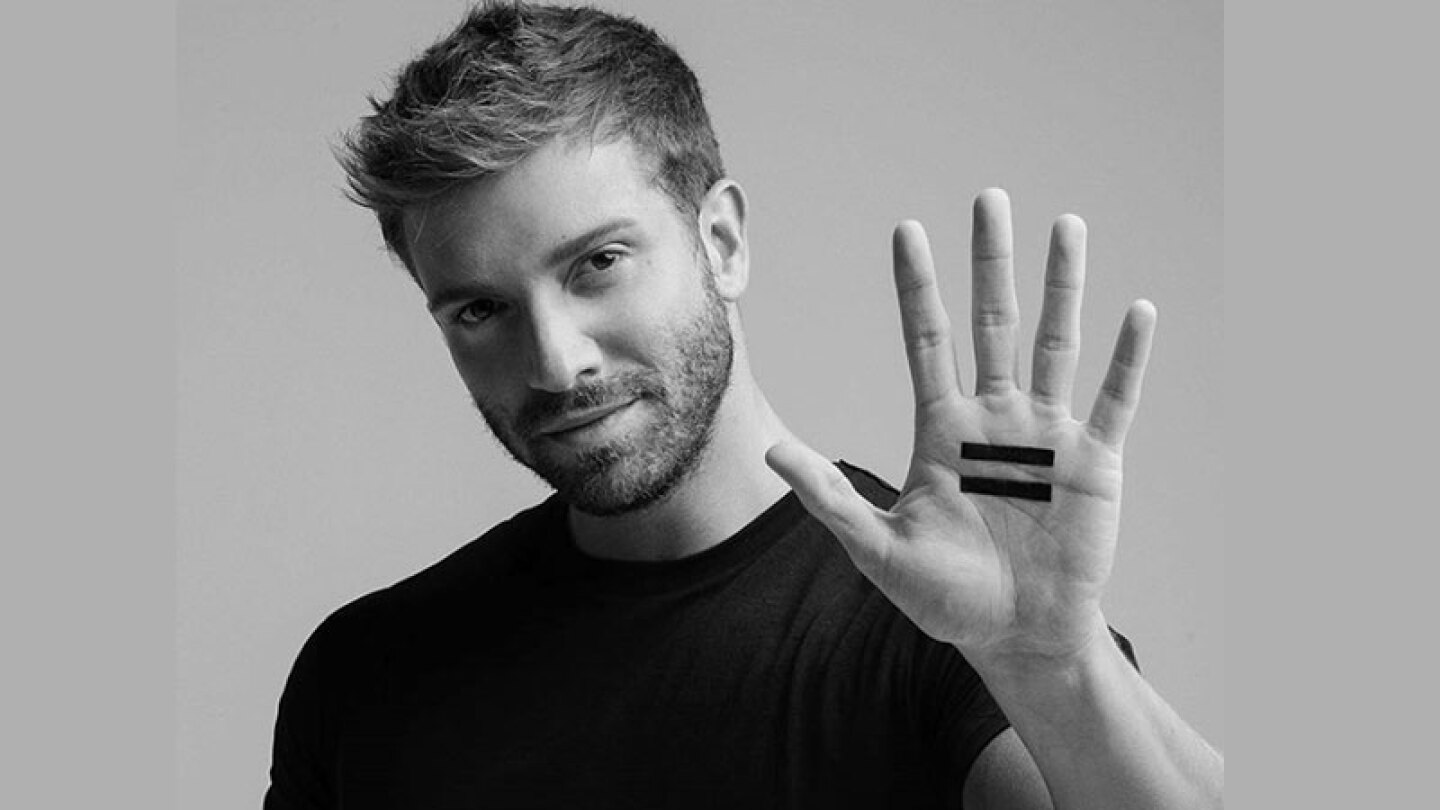 Pablo Alborán Cantante LGBT+ Romance Noviazgo José Antonio de la Torre Actor Español