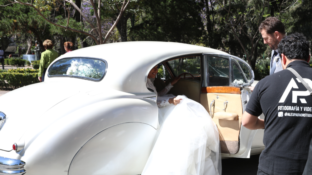 Aleida Núñez boda por la iglesia