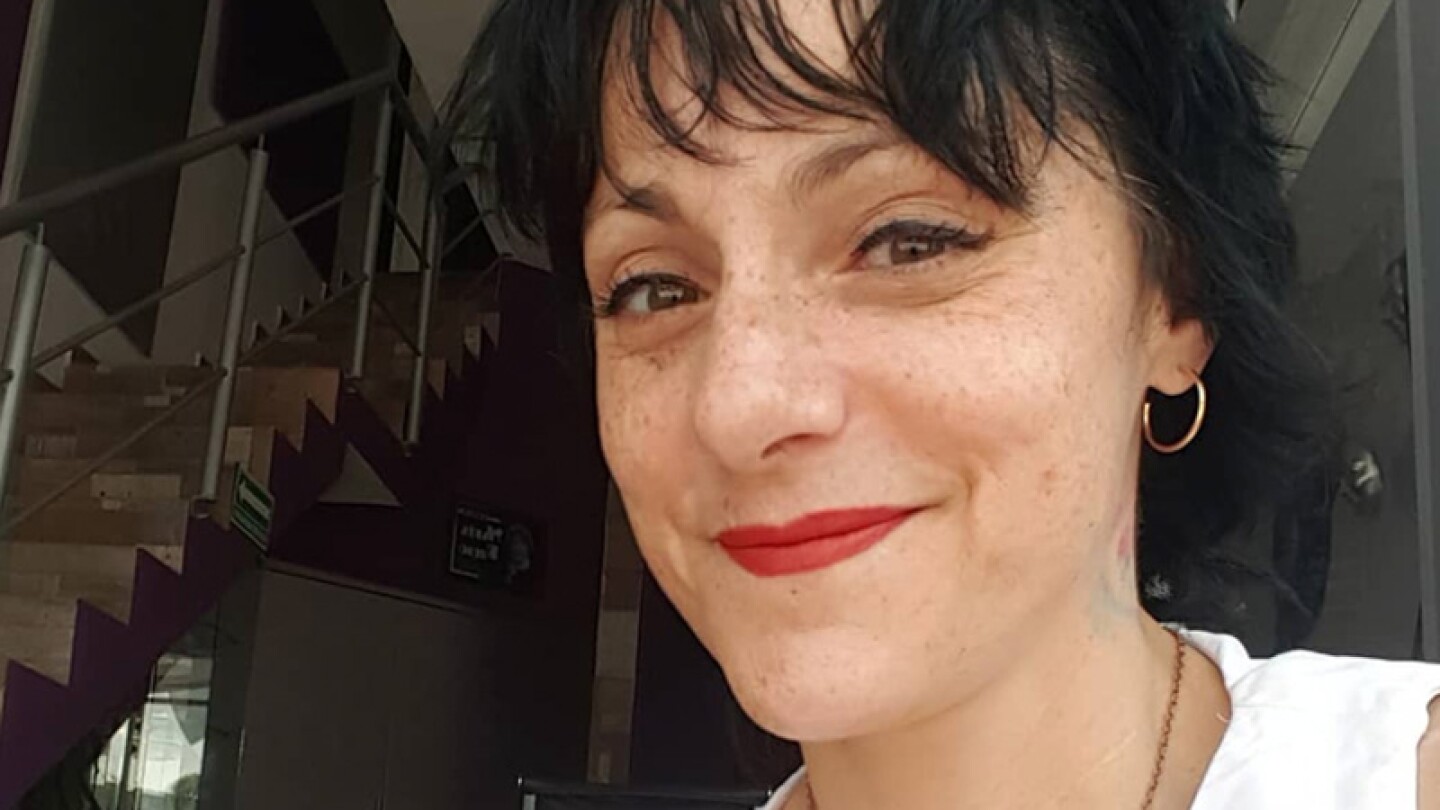 Lolita Cortés se somete a delicada cirugía