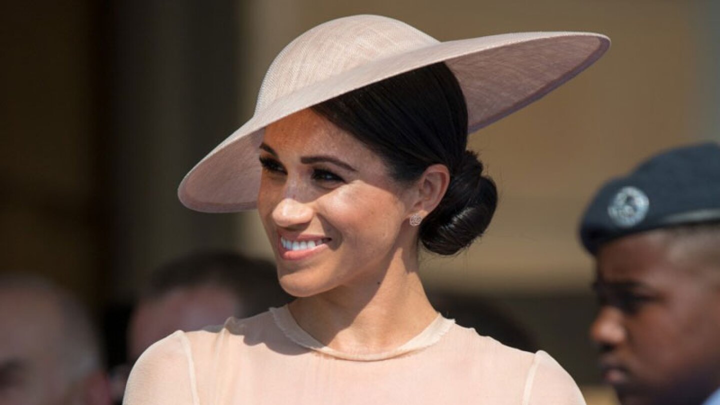 Harry regaló a Meghan un brazalete en su noche de bodas