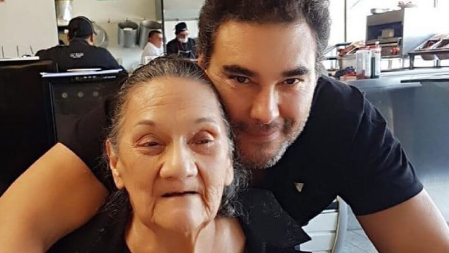 Eduardo Yáñez recupera departamento de su mamá