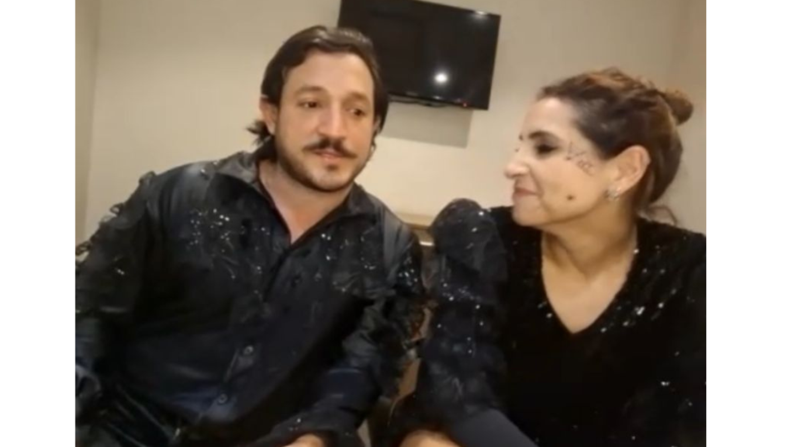 Gualy también respaldó a Emma