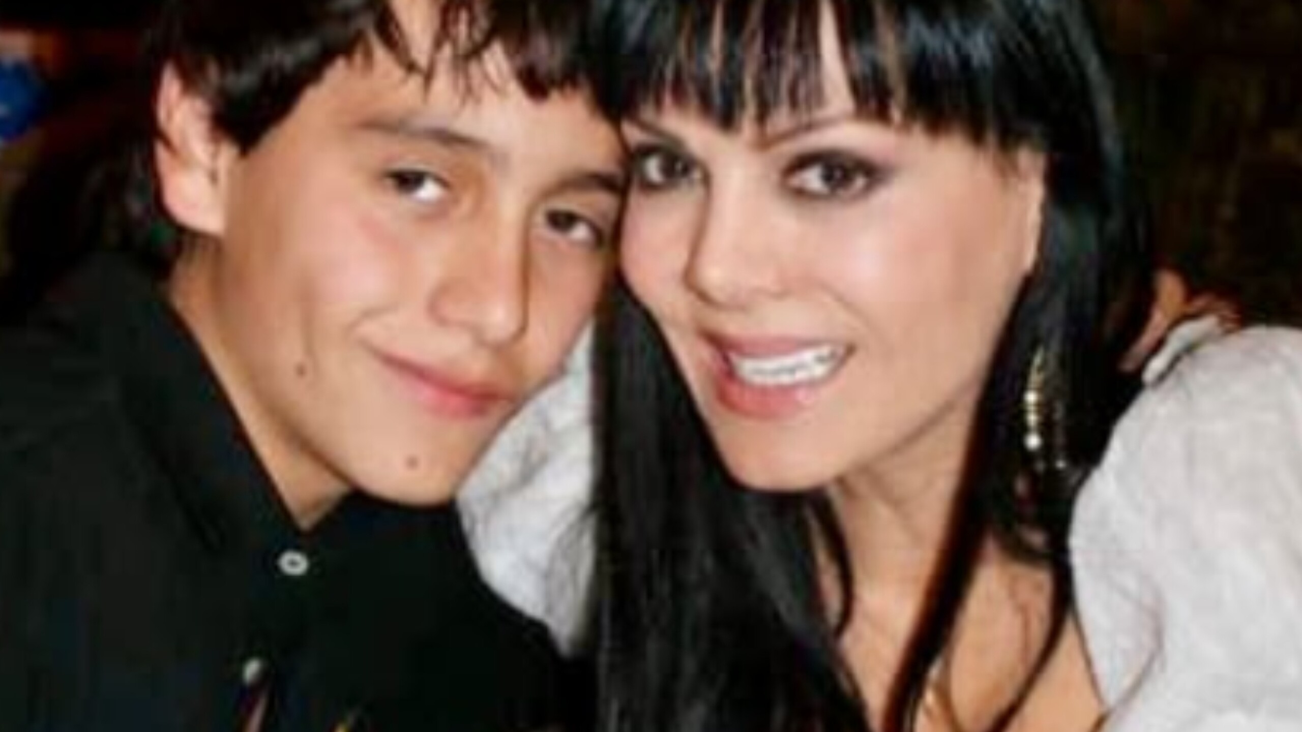 maribel-guardia-julian-figueroa (2).jpg