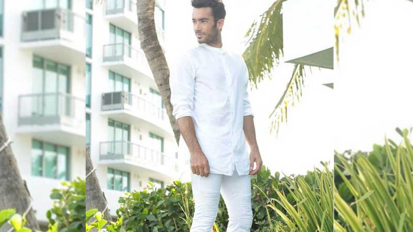 Aaron es reconocido por participar en telenovelas juveniles como "Clase 406".