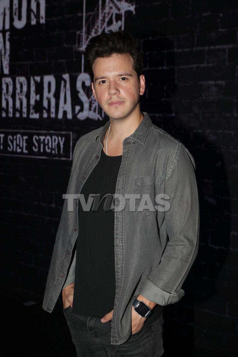 Axel Muñiz será Tony en Amor sin barreras
