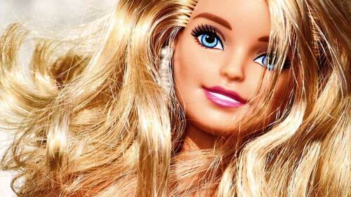 Barbie en silla de ruedas