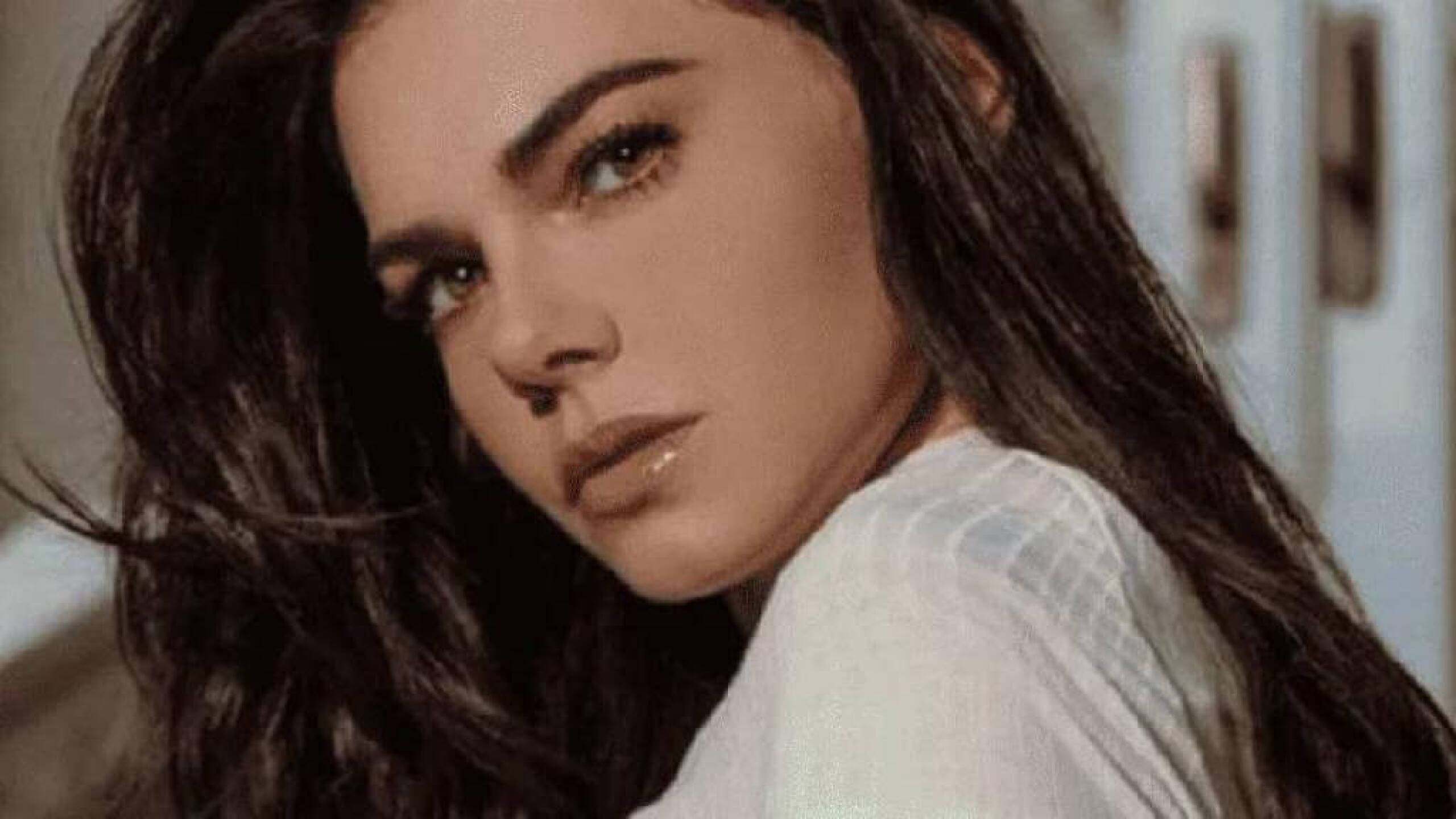 Tachan a Livia Brito de insoportable